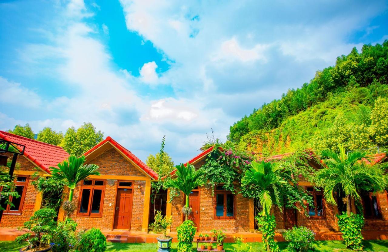 Hillside View Bungalow Homestay فونغ نها المظهر الخارجي الصورة